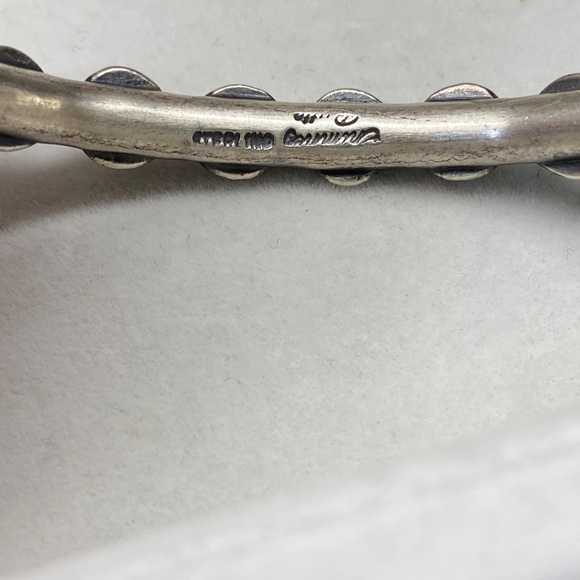 Native American all sterling silver bangle bracelet - Picture 2 of 3